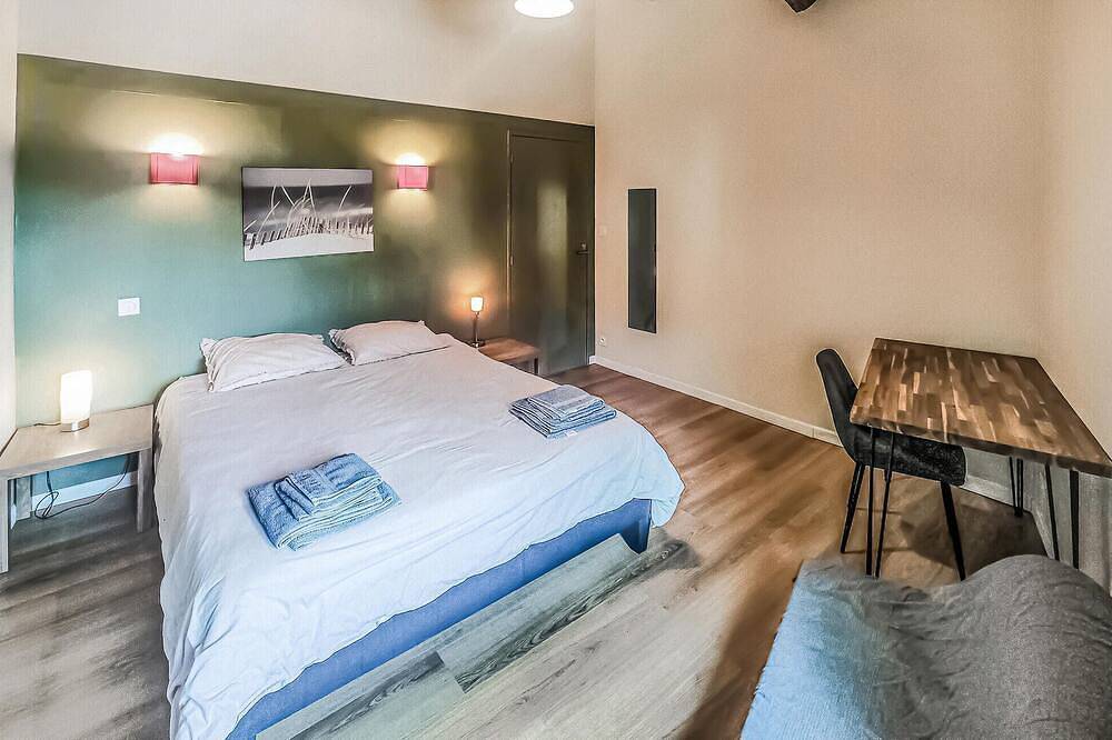 Lovely home in Roquebrun in Roquebrun, Région de Béziers