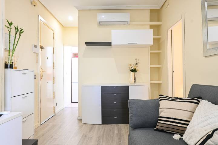 Apartamento entero, M Coqueto Apartamento de dos dormitorios in Arganzuela, Madrid