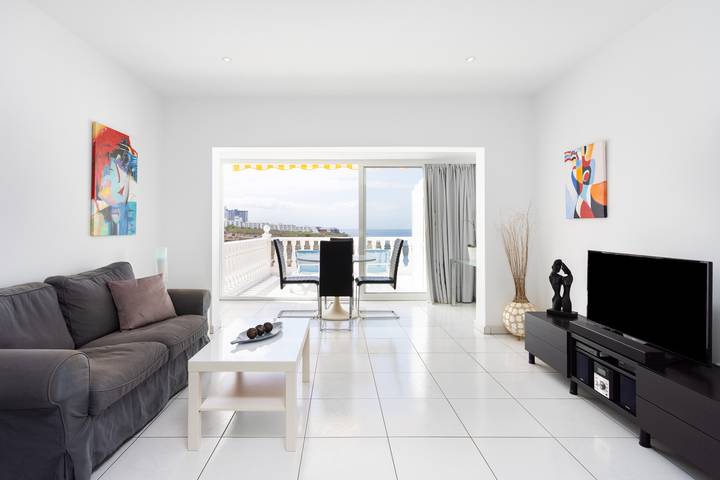 Entire apartment, Holiday apartment for 2 people with terrace in Sueno Azul, Adeje