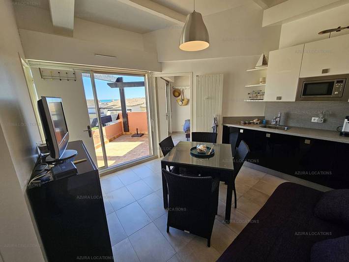 Gîte pour 4 personnes, avec piscine et terrasse dans Plage Richelieu - 2