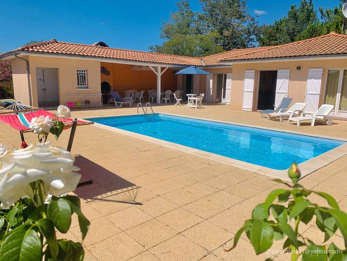 Villa pour 10 personnes, avec terrasse et piscine à Andernos-les-Bains