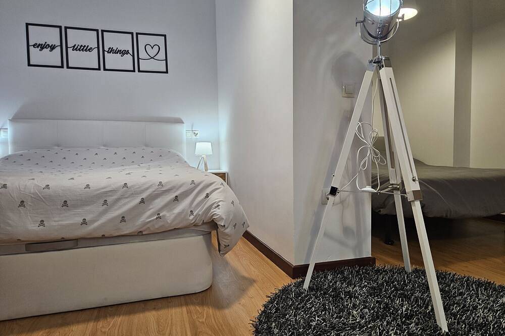 Entire apartment, 21A03 Atico moderno Cabañaquinta in Cabanaquinta, Aller