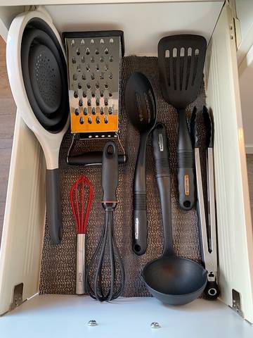 Lake House for 4 Guests in Shuswap Lake, British Columbia, Picture 1