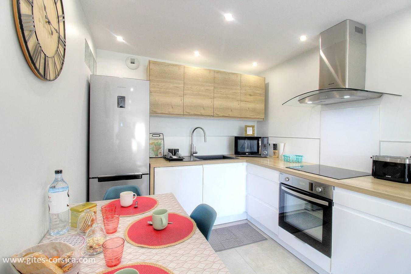 Le 28081 in Alata, Region de Ajaccio