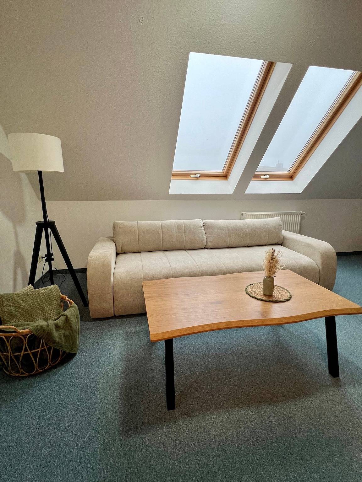 Ganze Wohnung, Komfortable 3-Zimmer-Fewo mit Parkplatz & Wlan in Sonneberg, Frankenwald