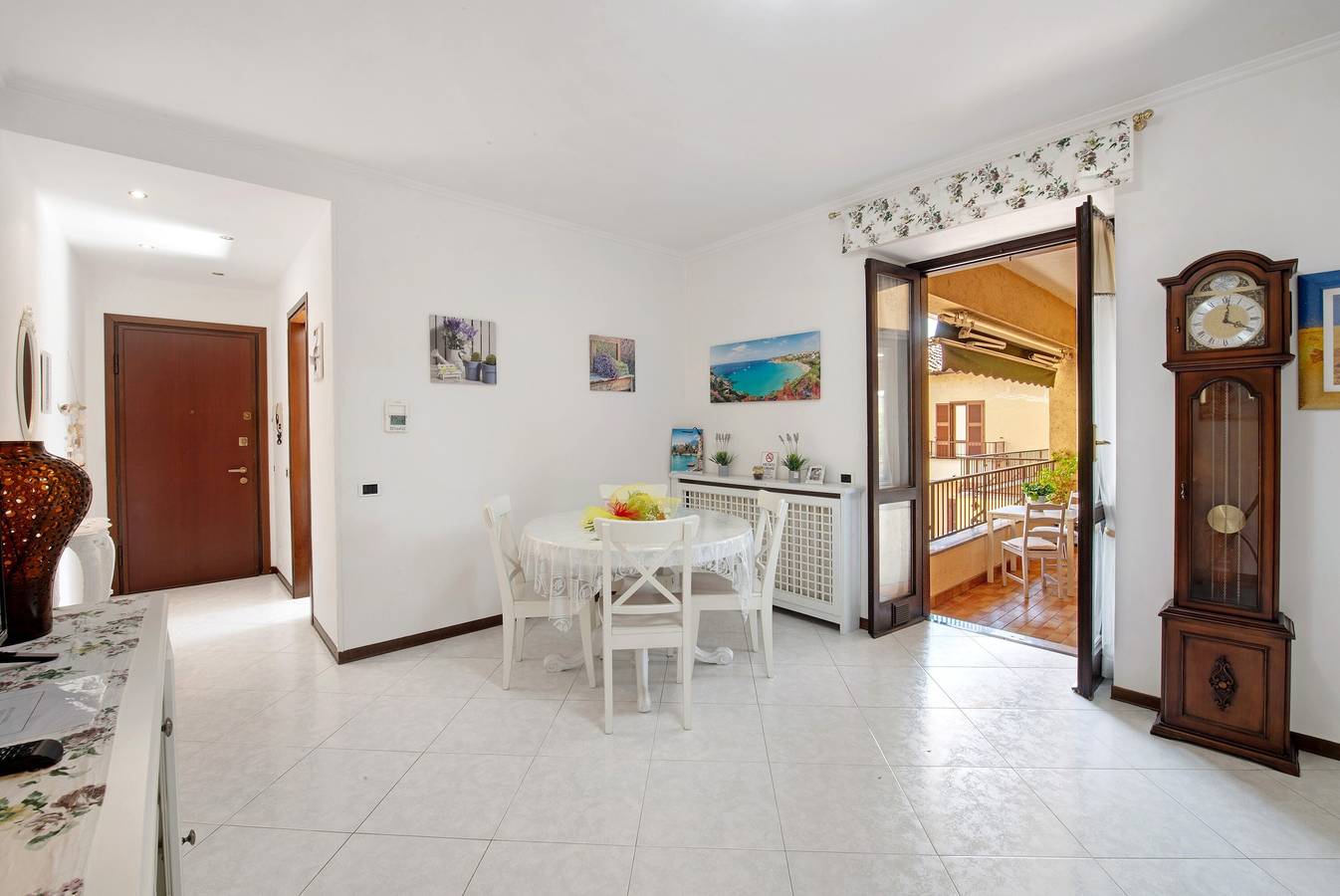 Appartamento intero, Appartamento 'La Terrazza Di Basilio' con vista lago, balcone e Wi-Fi in Olginate, Lago di Como
