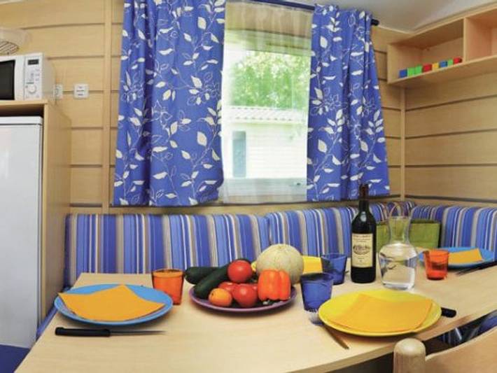 Camping pour 4 personnes en France - 2