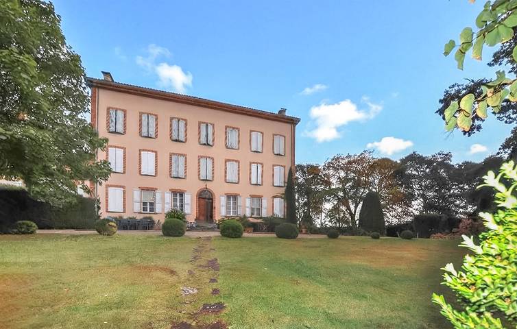 Location de vacances pour 15 personnes à Montaut (Ariège)