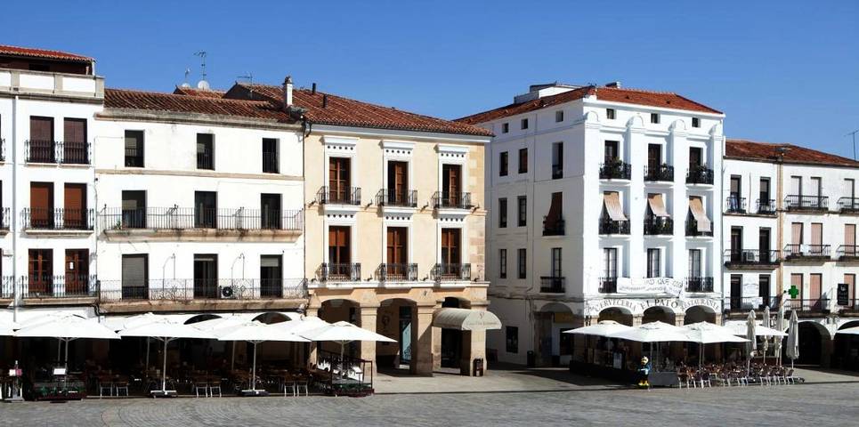 Apartamento para 3 personas, con balcón y vistas, Familias con niños en Cáceres
