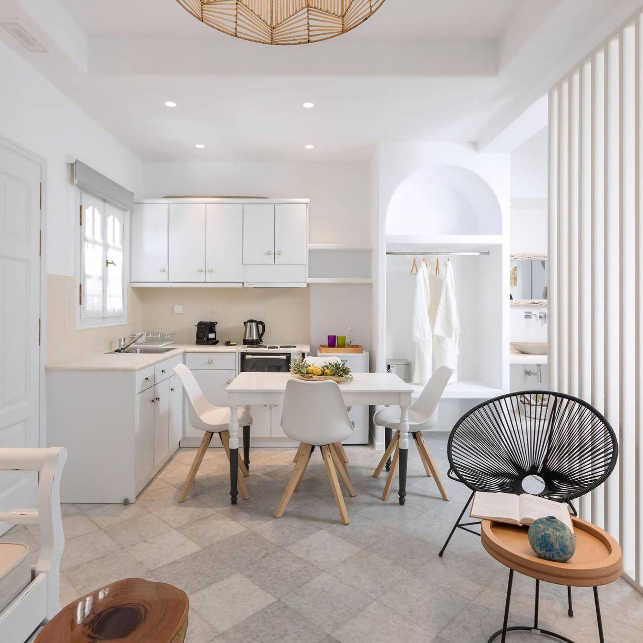 Beautiful Naxos Suite | Grand Deluxe Suite | 1 Bedroom | Private Terrace & Outdoor Jaccuzi | Agkidia in Cyclades