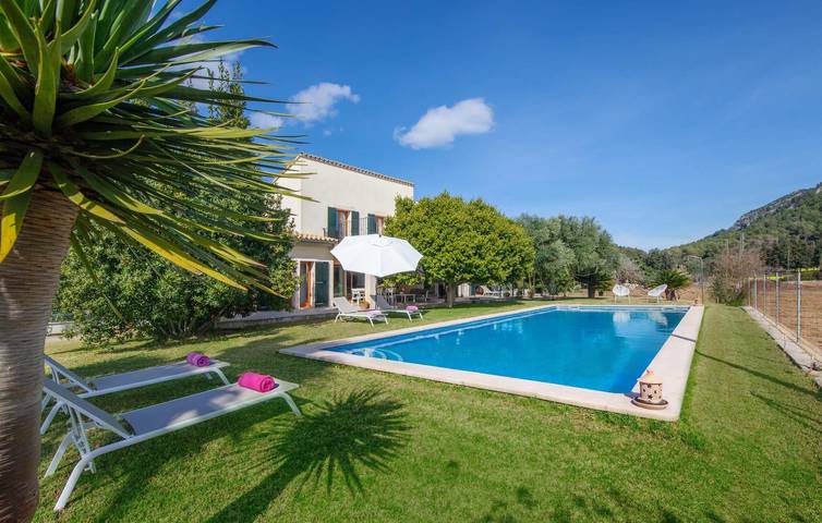 Charmante Wohnung in Crestatx mit Pool und AC in Crestatx, Sa Pobla