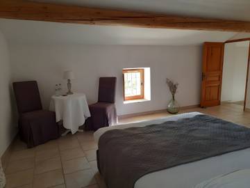 Chambre D’hôte pour 2 Personnes dans Violès, Provence, Photo 2