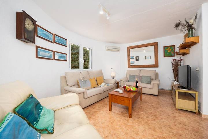 Location de vacances pour 6 personnes, avec jardin à Cala en Porter - 4