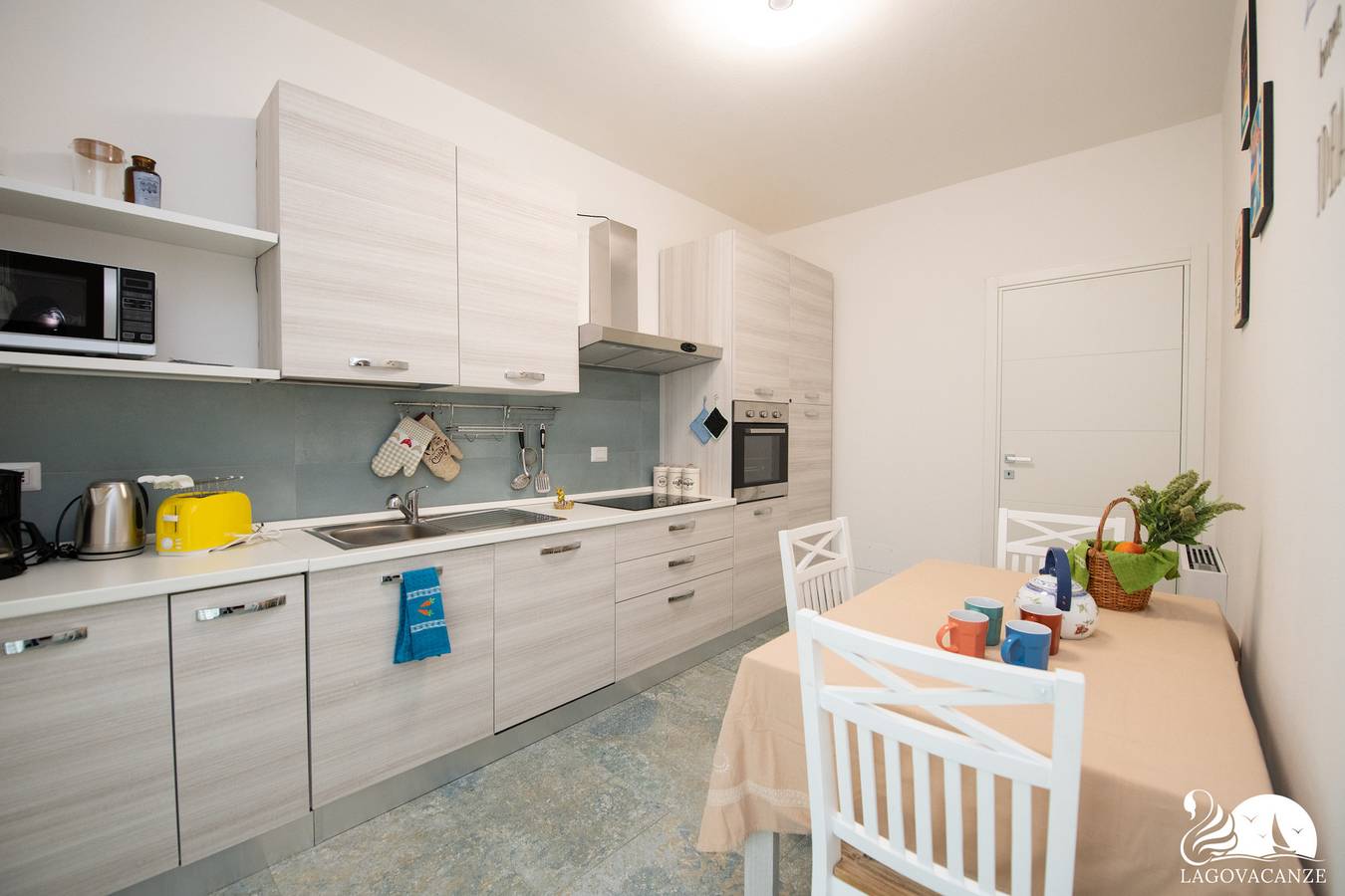 Appartement entier, La Casa di Johnny - App. Leo in Salò, Montagnes autour du lac de Garde