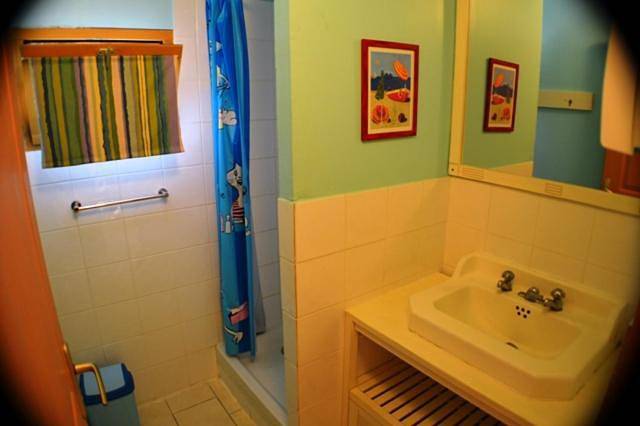 Location de vacances pour 6 personnes, avec terrasse et vue, animaux acceptés à Grospierres - 4