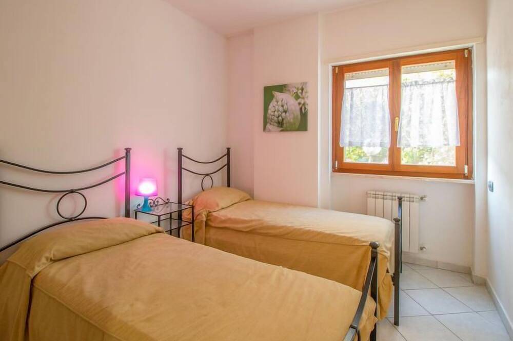 Apartamento entero, Amendola by Interhome in Formia, Provincia de Latina