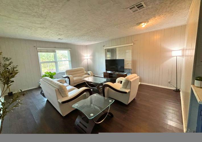 Apartamento de vacaciones para 3 personas, con jardín y balcón, Se admiten mascotas en Houston