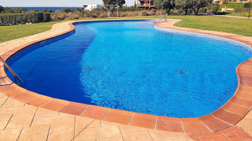 Gîte pour 6 personnes, avec piscine et terrasse ainsi que vue sur l’océan et jardin à Calafat - 3