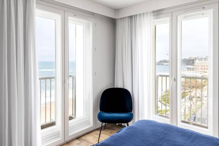 Hôtel pour 4 personnes, avec vue dans Casino de Biarritz - 2