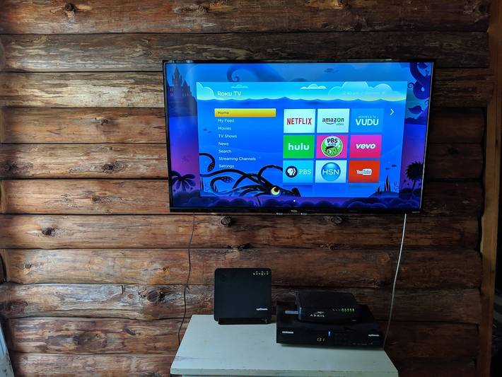 Vacation house for 6 people, with yard and hot tub in The Hamptons