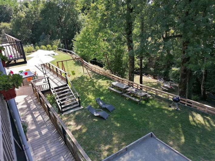 Location de vacances pour 21 personnes, avec jardin et vue dans Golf de Mazamet