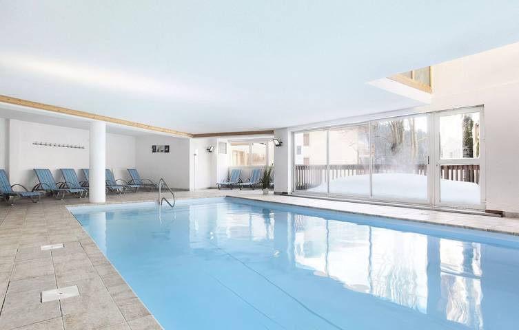 Gîte pour 4 personnes, avec Piscine et Sauna dans Office De Tourisme De Notre Dame De Bellecombe - 3
