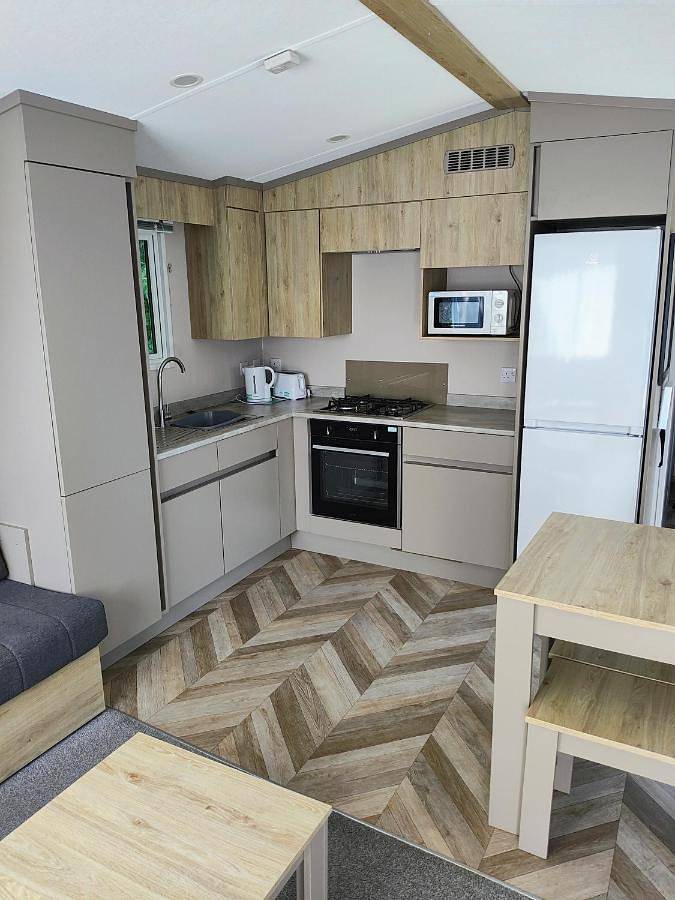 Mobile Home in Selsey, West Sussex