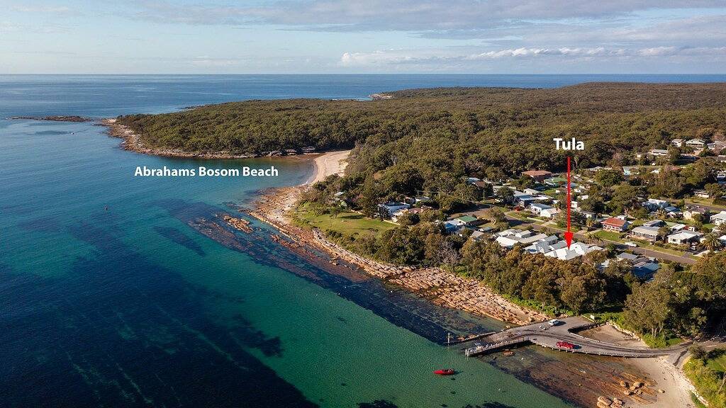Tula - waterfront reserve in Currarong, Jervis Bay