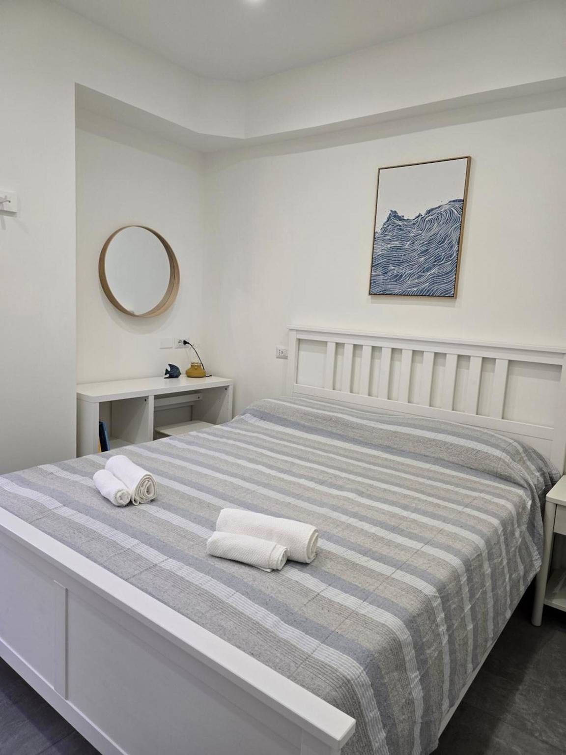 Apartamento entero, Apartamento 'Casetta Di Nonno Paolo' con Wi-Fi y Aire Acondicionado in Giardini-Naxos, Provincia de Messina