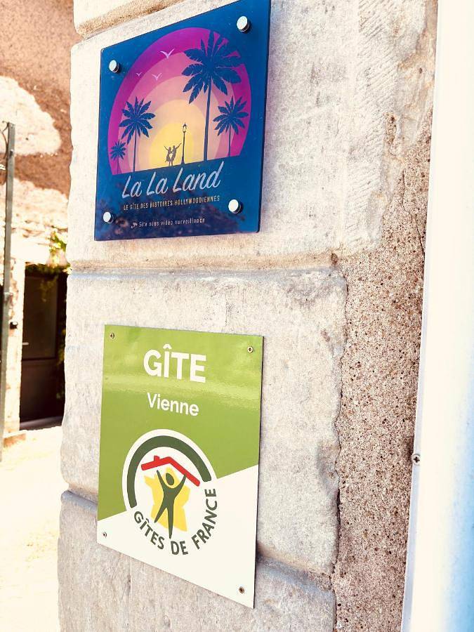 Gîte pour 6 personnes, avec jardin, adapté aux familles à Jaunay-Clan - 3