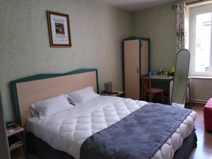 Hôtel pour 3 personnes, avec vue et jardin à Livron-sur-Drôme - 2