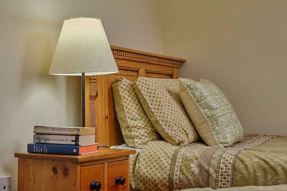 Enjoy tranquil Devon but near coast and pubs. in Hartland, Hartland Devon Heritage Coast