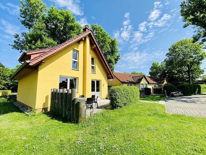 Ferienhaus für 5 Personen, mit Terrasse und Garten in Diedrichshagen
