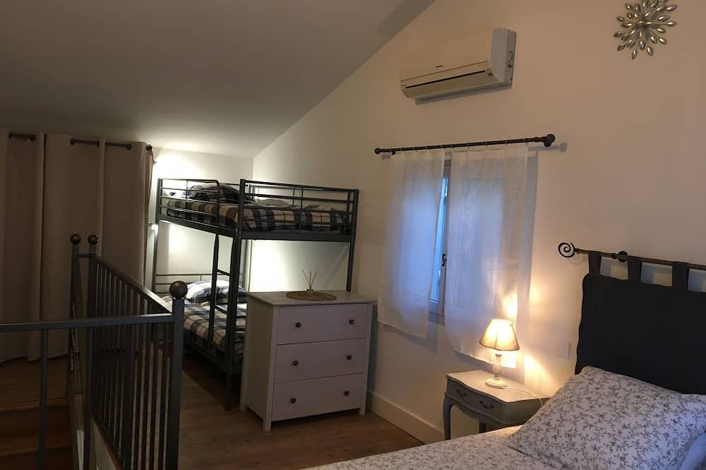 A corner of paradise in the heart of the Alpilles with Spa in Saint-Rémy-de-Provence, Arles region