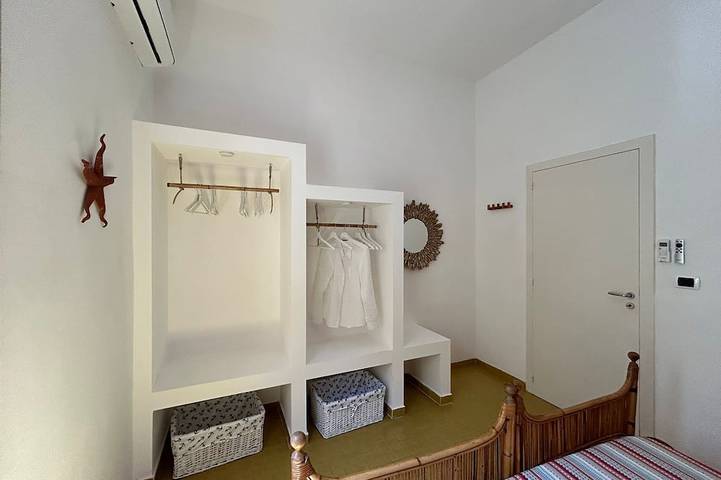 Ganze Wohnung, Direkt am Strand. 6 Betten in Villa mit privatem Zugang zum Meer in Scala di Furno, Porto Cesareo