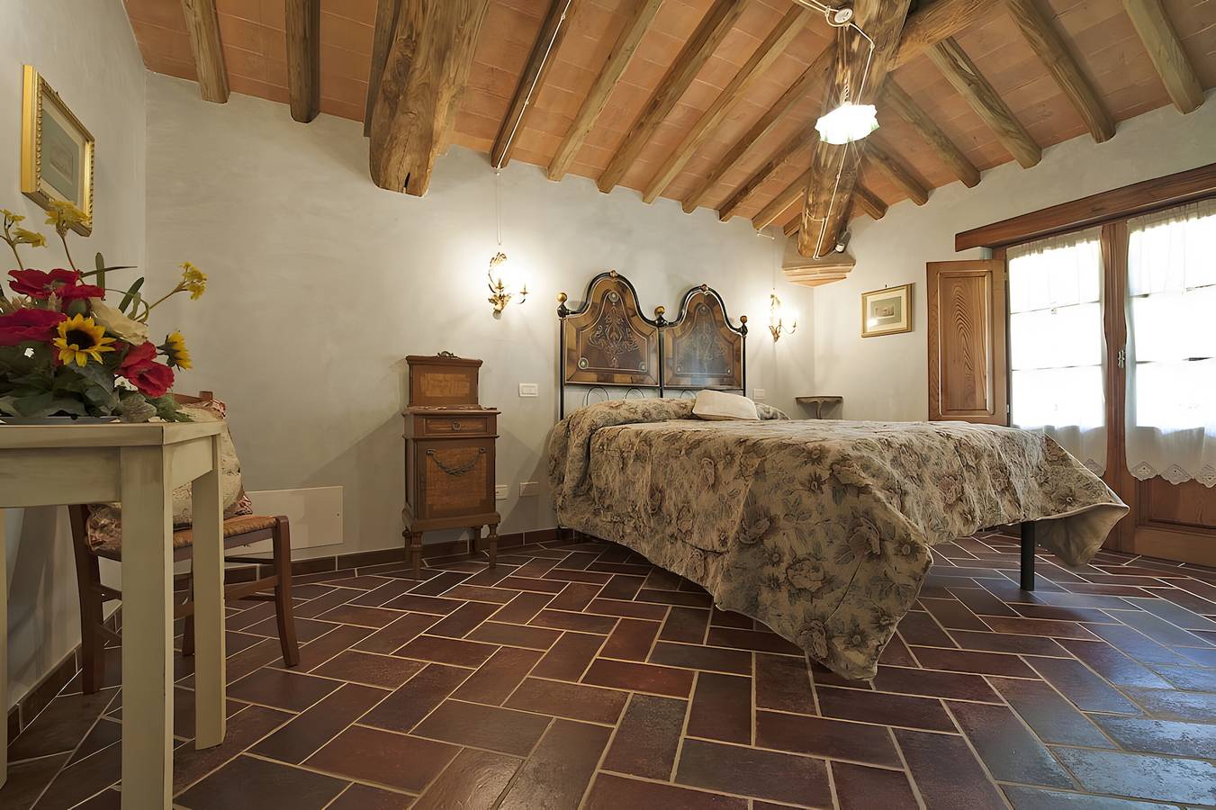 All-inclusive villa with pool! Ideal for groups and families in Camaiore, Italian Riviera