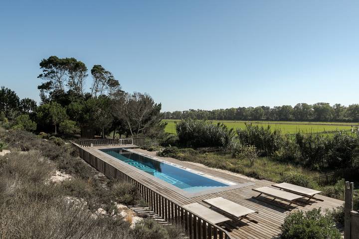 Location de vacances pour 11 personnes, avec terrasse et jardin à Comporta - 3