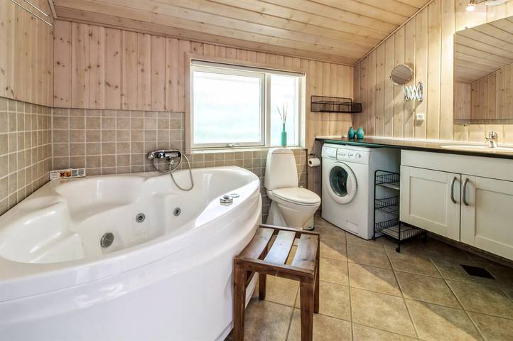 Ferienhaus für 4 Personen, mit Terrasse und Sauna sowie Whirlpool in Lakolk - 4