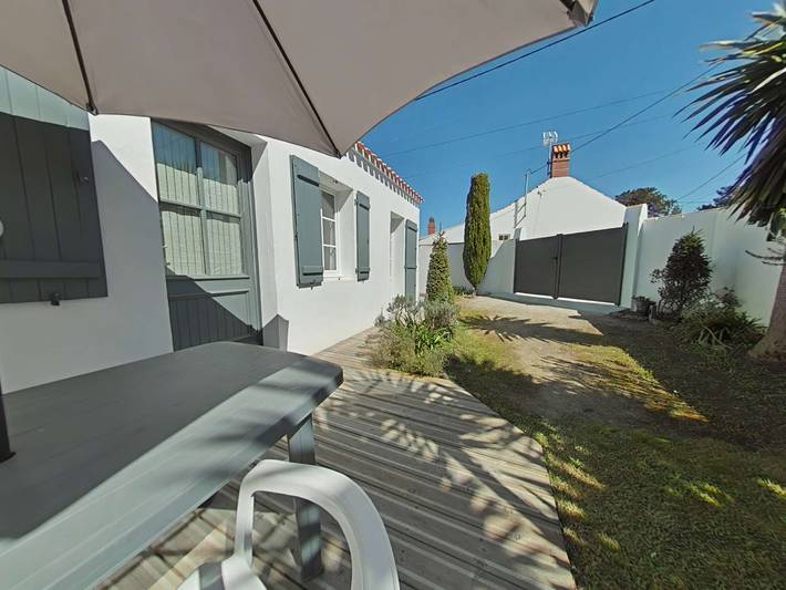 Location de vacances pour 5 personnes, avec jardin à L'Épine - 2