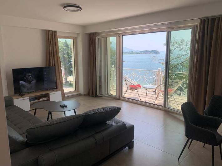 Vakantiewoning voor 10 personen, with terras and uitzicht op het meer as well as uitzicht in Ohrid