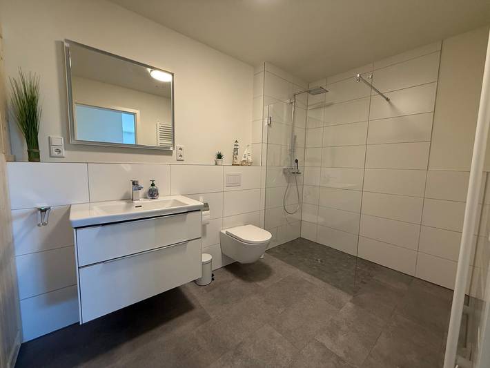 Ferienwohnung für 5 Personen, mit Sauna und Ausblick sowie Terrasse in Tossens - 3