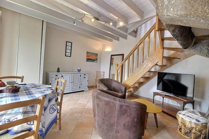 Gîte pour 2 personnes, avec Terrasse ainsi que Jardin et Vue à Pleumeur-Bodou - 3