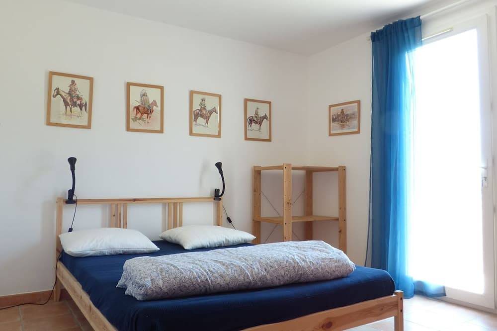 Amplia y luminosa casa en el corazón de Corbières en 40 hectáreas de prados in Montlaur, Limoux region