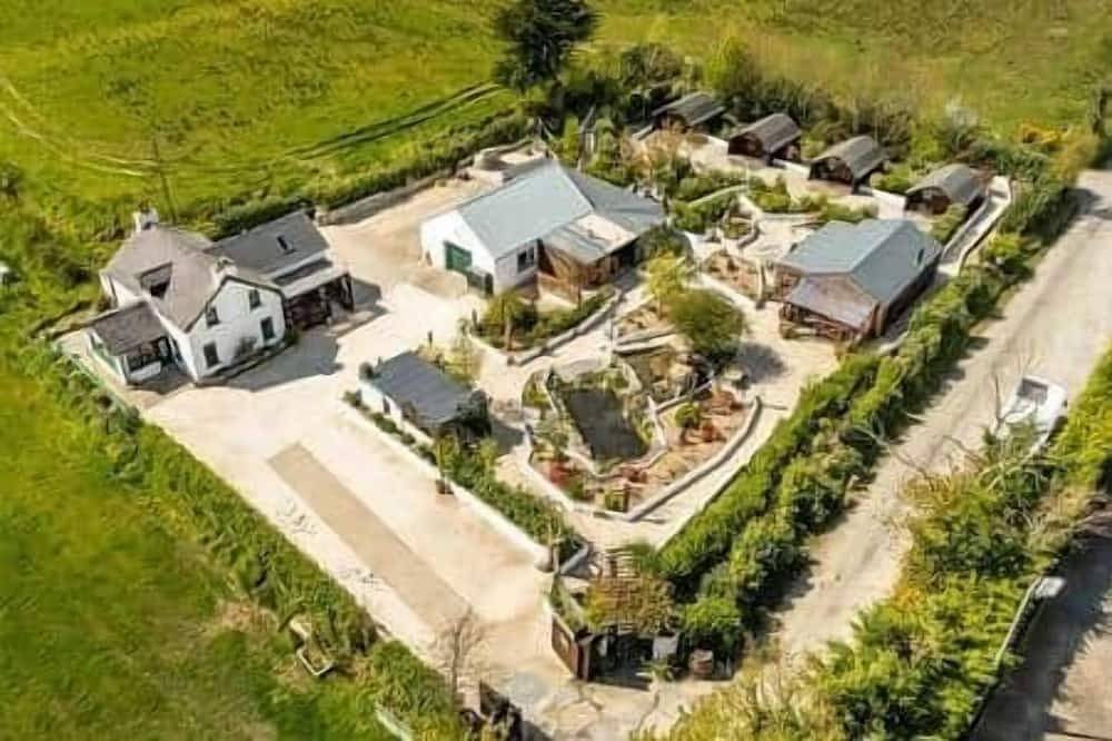 The Hideaway Muff - Private estate, Shebeen, Lough Foyle in Inishowen, Irish Ulster