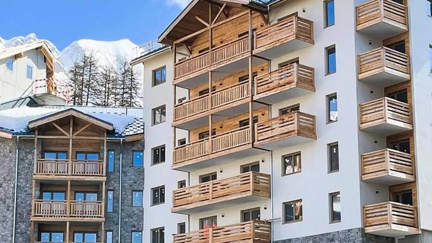 Gîte pour 7 personnes, avec balcon, animaux acceptés dans Col De Vars Vars Station De Ski - 3