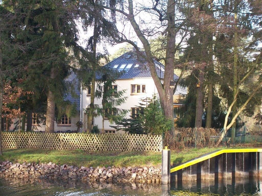 Eldenholz am Reeck-Kanal in Waren (Müritz), Mecklenburgische Seenplatte