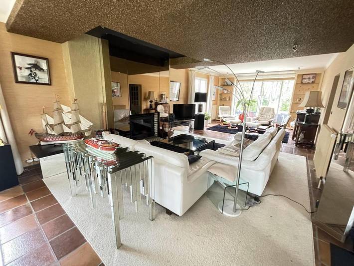 Location de vacances pour 6 personnes, avec piscine ainsi que sauna et jardin à Le Cellier - 4