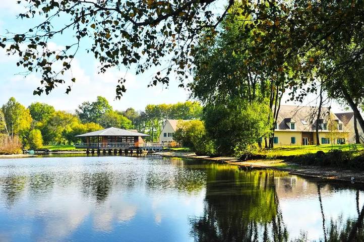 Location de vacances pour 4 personnes, avec Terrasse dans Sologne
