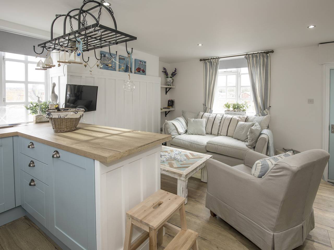 Rose and Crown Yard in Whitby, North York Moors