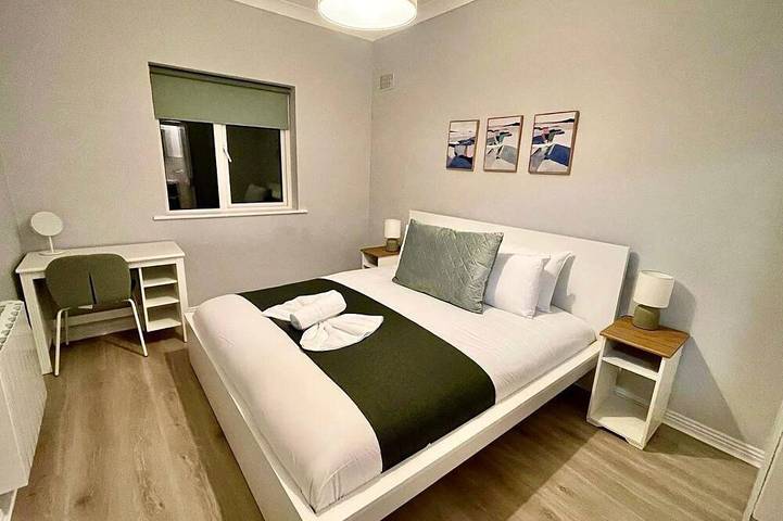 Ganze Wohnung, Stylish City Retreat - sleeps 6 in Galway, County Galway